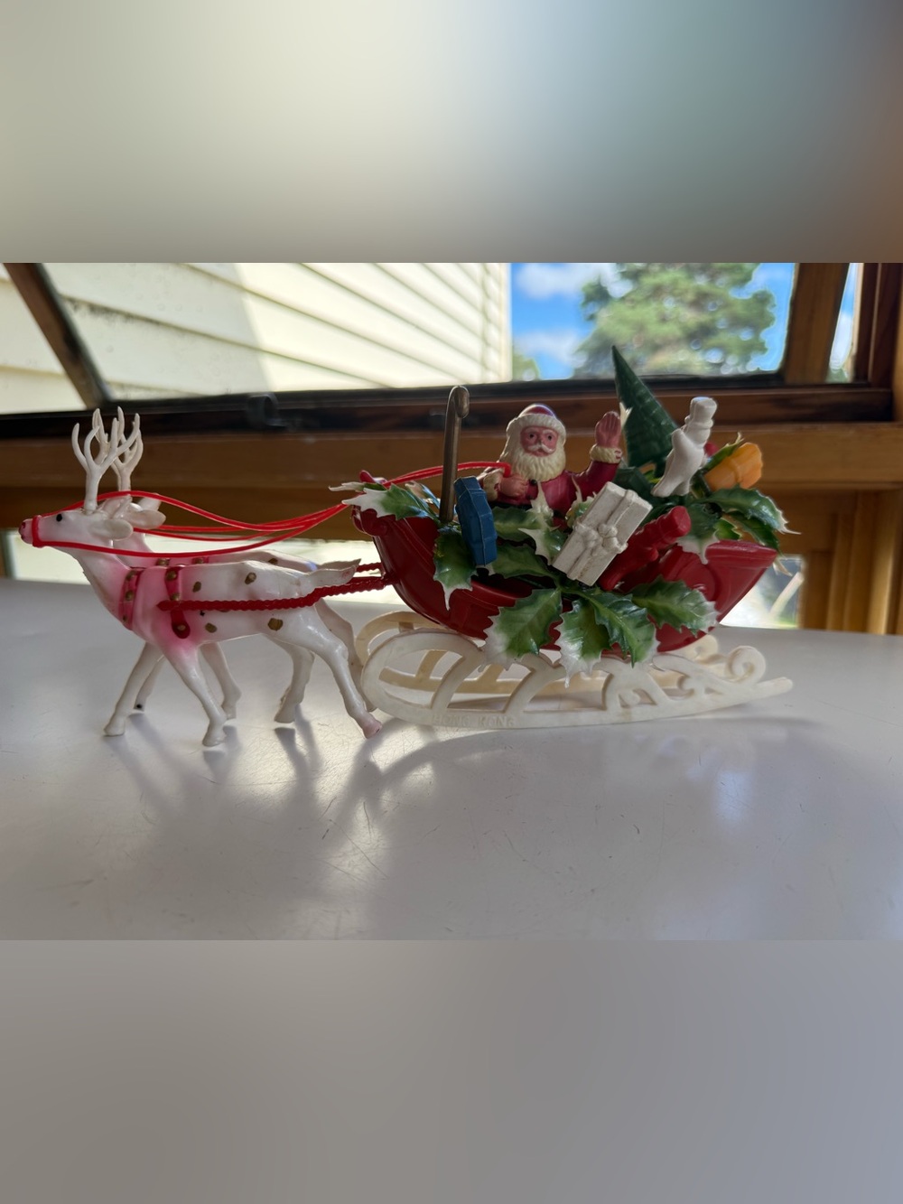 Vtg Kitschy 60s Table Top Blow Mold Plastic Santa Driving Sleigh & Reindeer